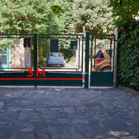 Free Parking & A/C Sant'Orsola Cozy Home Bologna Bagian luar foto